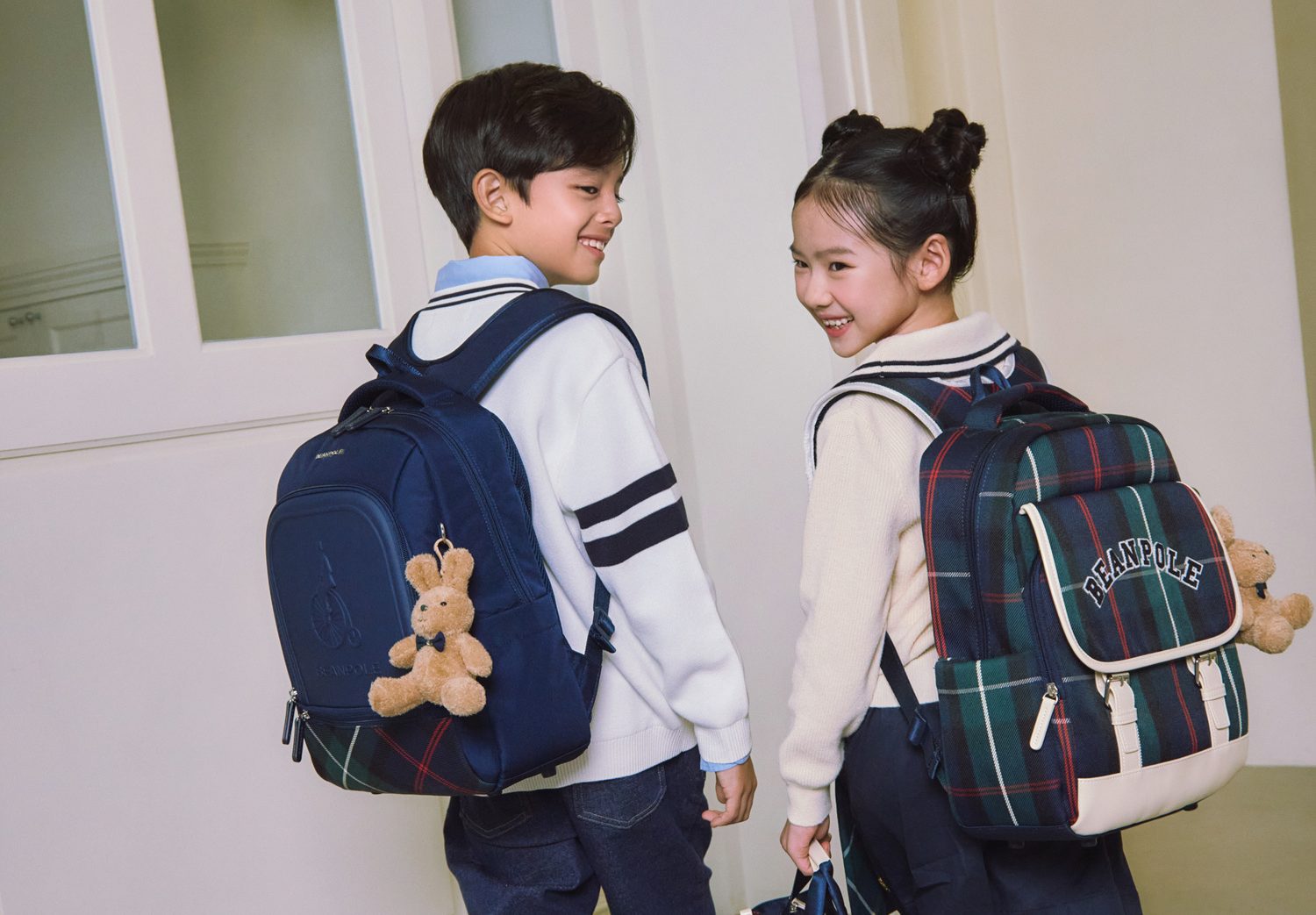 Send your kids off to school with the right kind of bag to suit them.