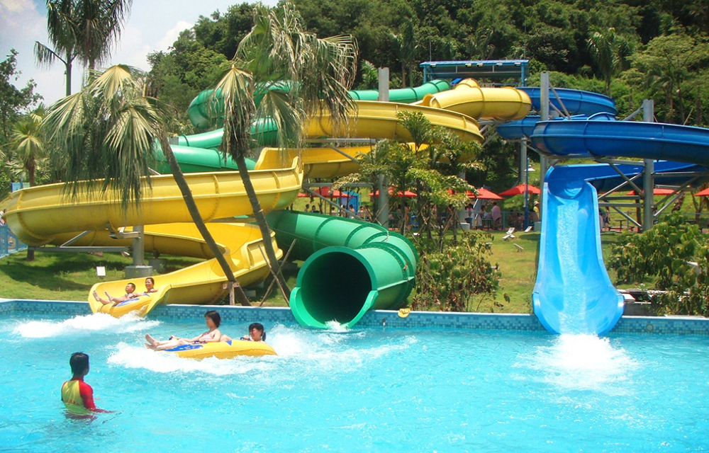 A water slide at Guangzhou's Chimelong bay water park