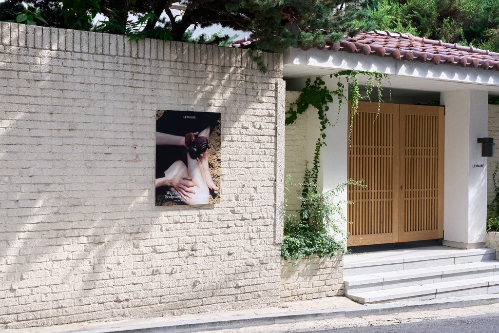 르메르 한남 플래그십 스토어 카를로스 페냐피엘 전시 개최