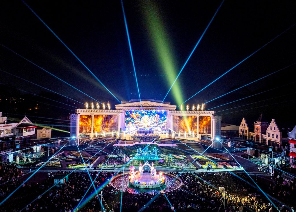 에버랜드, 스페셜 불꽃쇼 '빛의 수호자들' 공연