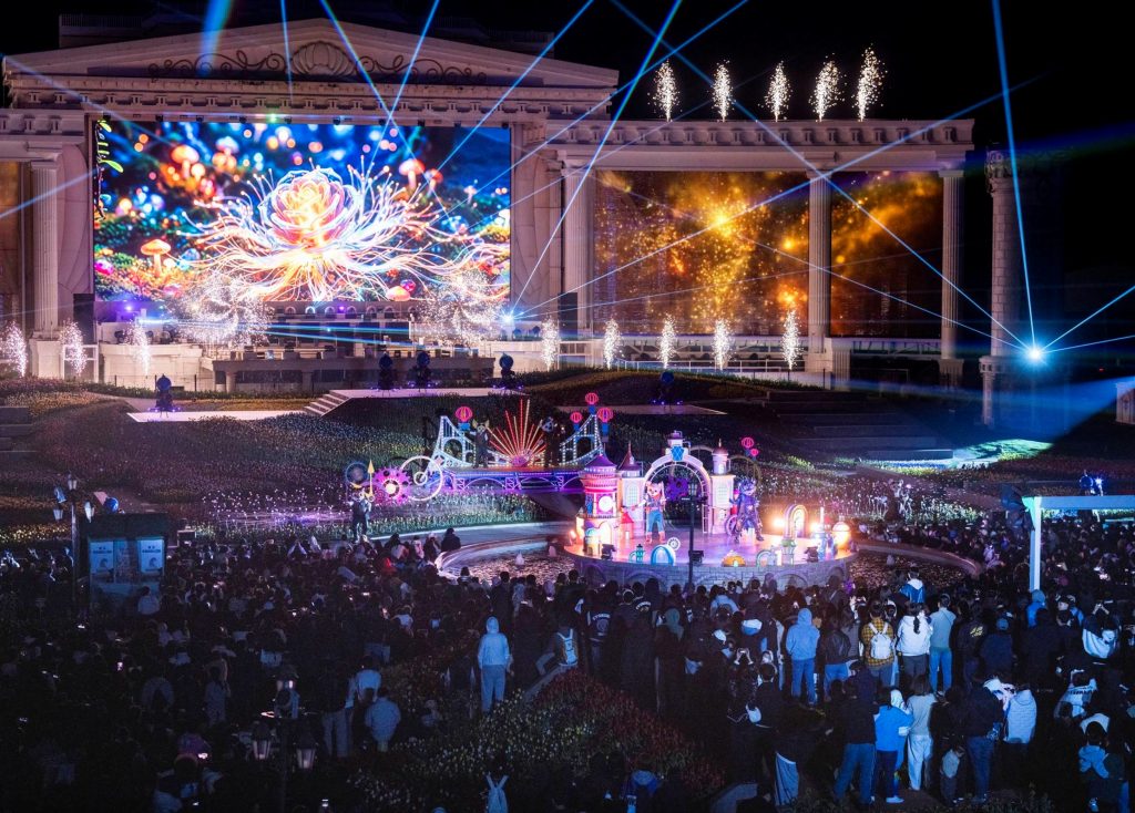 에버랜드, 스페셜 불꽃쇼 '빛의 수호자들' 공연