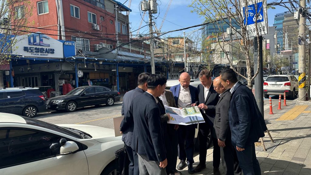 삼성물산 건설부문과 포스터+파트너스
