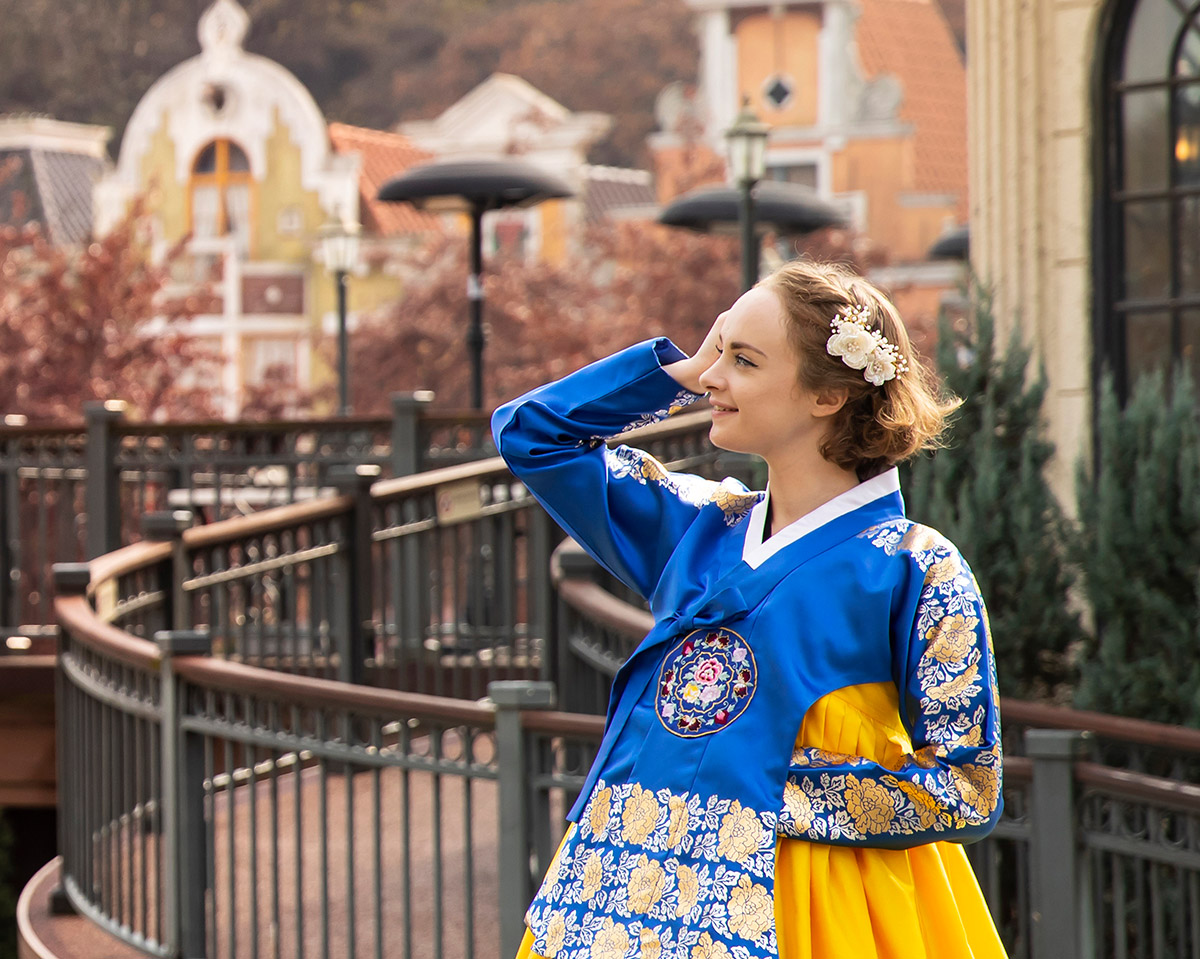Hanbok in Everland