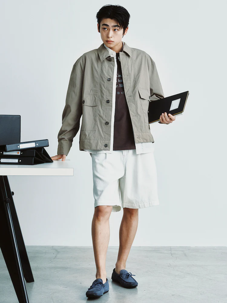 8seconds White Denim Shorts offer a crisp summer statement with clean lines and a soft, structured finish.
