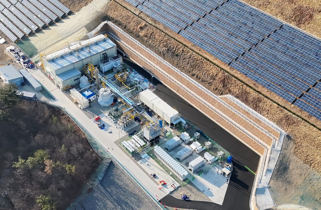 Samsung C&T’s off-grid green hydrogen production facility in Gimcheon, powered by solar energy