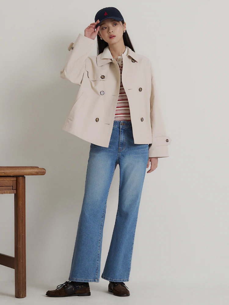 BEANPOLE LADIES Short Jumper Trench in beige offers a lightweight option for casual spring layering